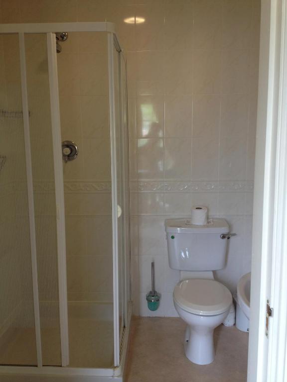 Robeen House Hotel Cill Airne Esterno foto