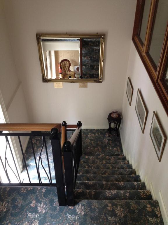 Robeen House Hotel Cill Airne Esterno foto