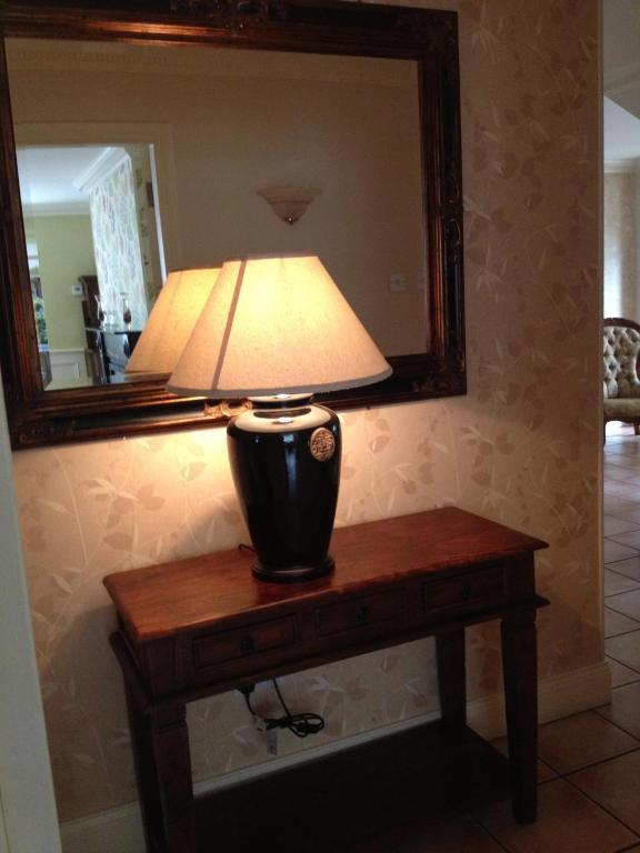 Robeen House Hotel Cill Airne Esterno foto