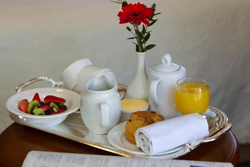 Robeen House Hotel Cill Airne Esterno foto